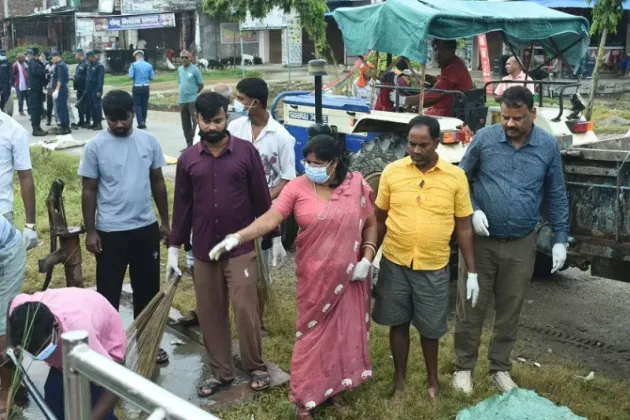 Maulapur Launches Cleanliness Drive Ahead of Durga Puja
