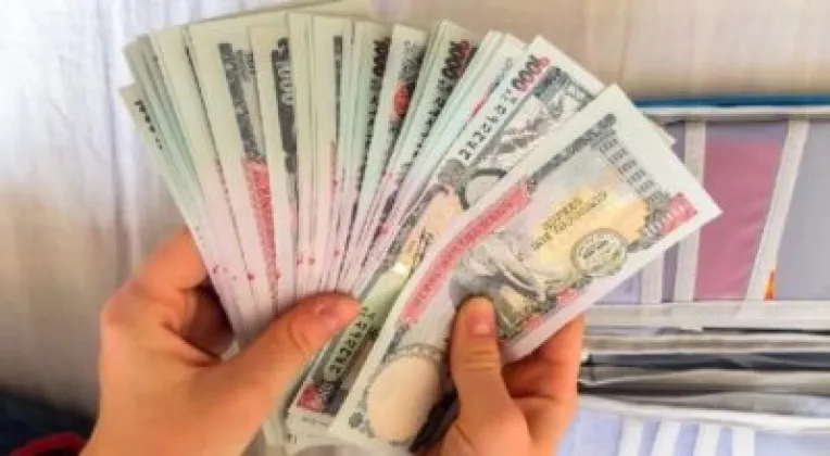 Chaudandigadhi Municipality Gives Dashain Allowance to 228 Musahar Families
