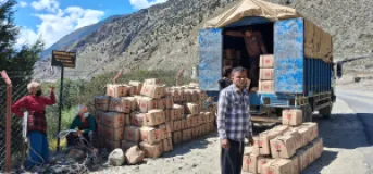Only 30 Percent of Mustang Apples Exported So Far