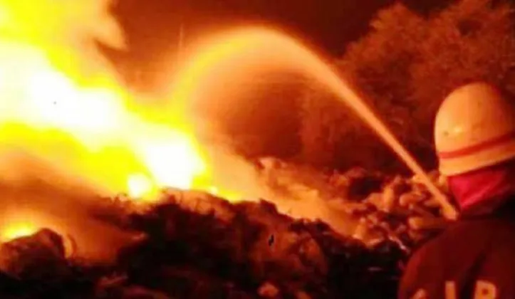 Fire at South Korean Chemical Factory Prompts Evacuation of 7,000 Workers