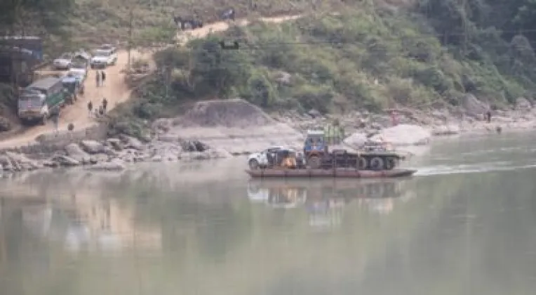 Ferry Service Resumes at Satighat on Arun River After Five-Month Suspension