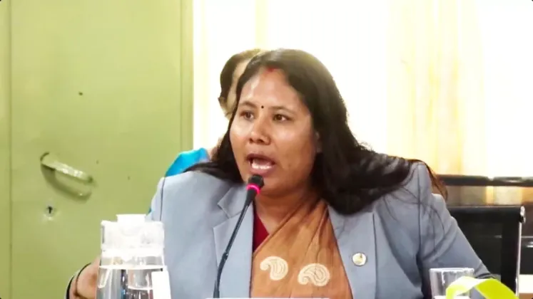 Minister Gita Chaudhary Calls for Greater Use of Bio and Organic Fertilizers