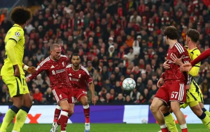 Liverpool Rally From Two Goals Down to Beat Villarreal 4-3 in Champions League