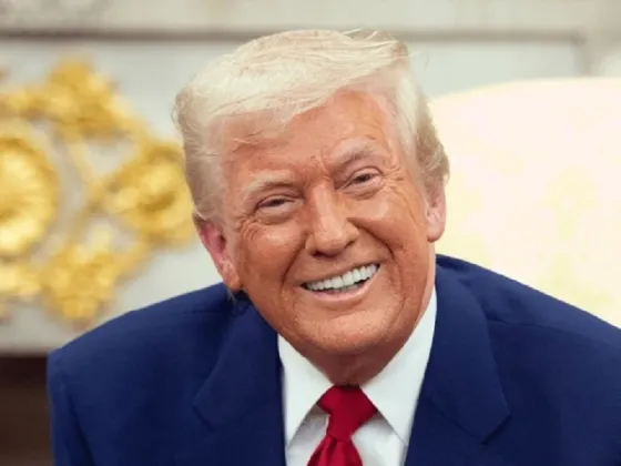 Trump Praises France’s Marine Le Pen but Stops Short of 2027 Endorsement