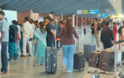 Nepali Youths Continue Departing Abroad During Dashain Festival