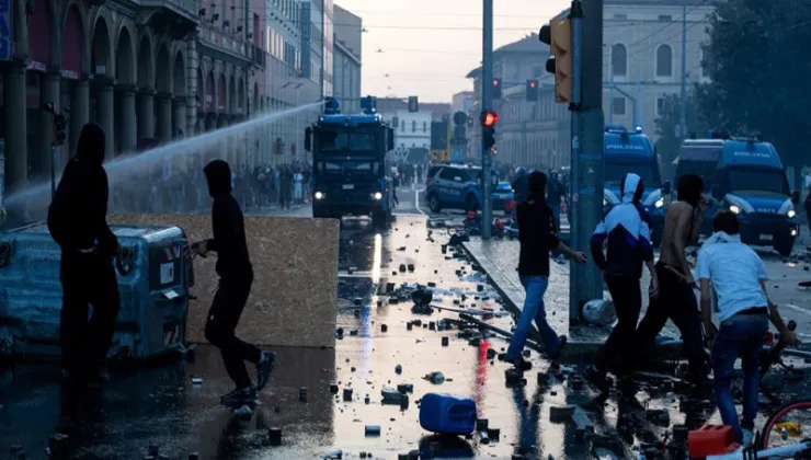 Nationwide protests in Italy over rising prices, thousands of security personnel deployed
