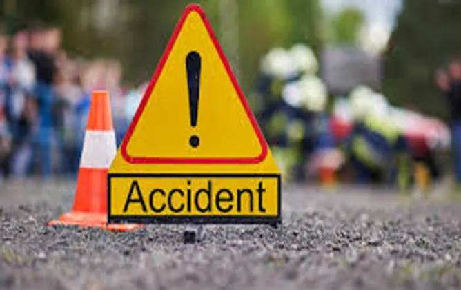 Truck and EV Collide in Sarlahi, 12 Injured Along East-West Mahendra Highway