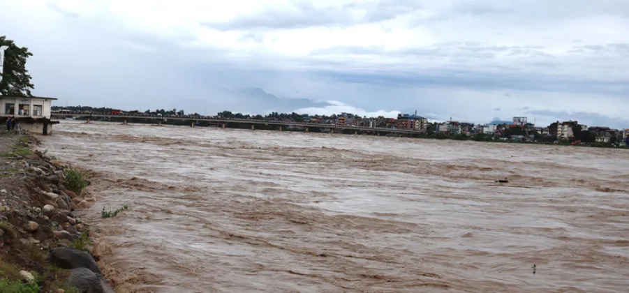 Narayani River Flood Damages 1,150 Metres of Embankment in Chitwan