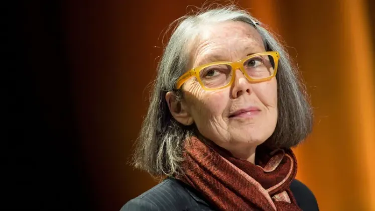 Canadian Poet Anne Carson Wins Nobel Prize in Literature